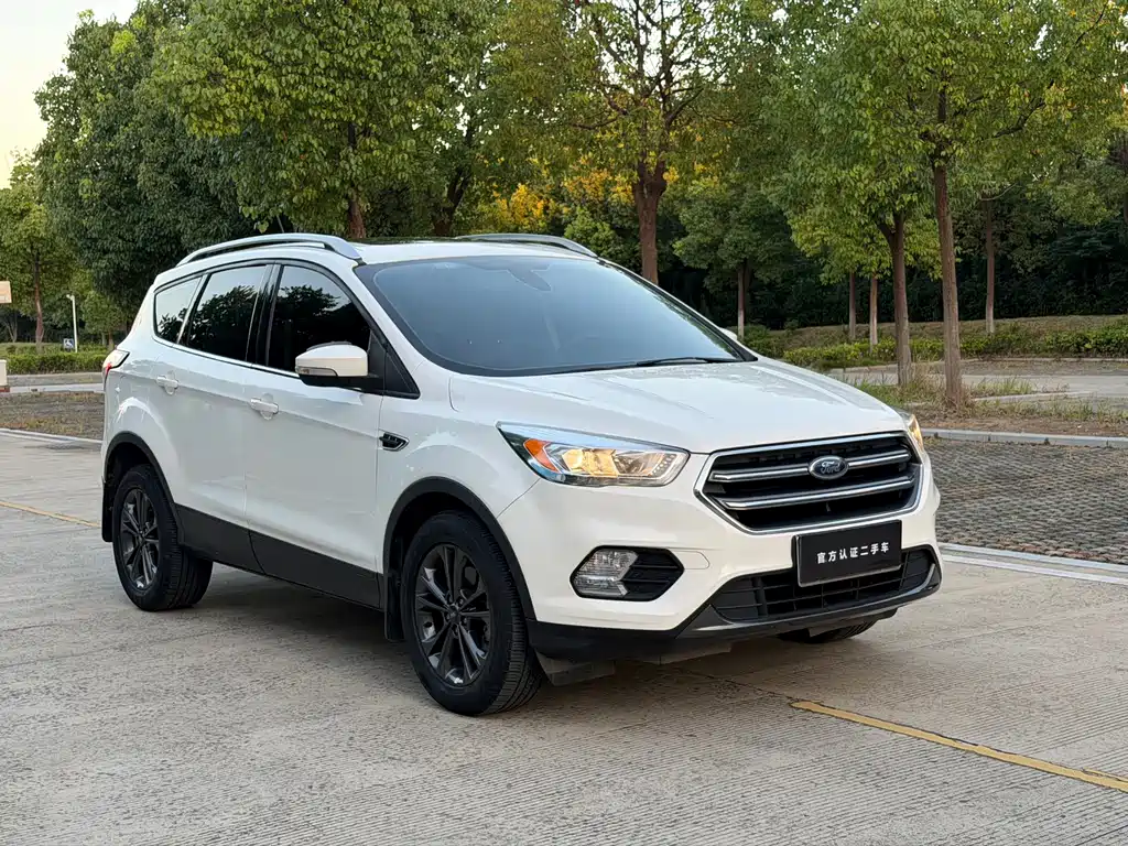 Ford Kuga 2020 — фото 3