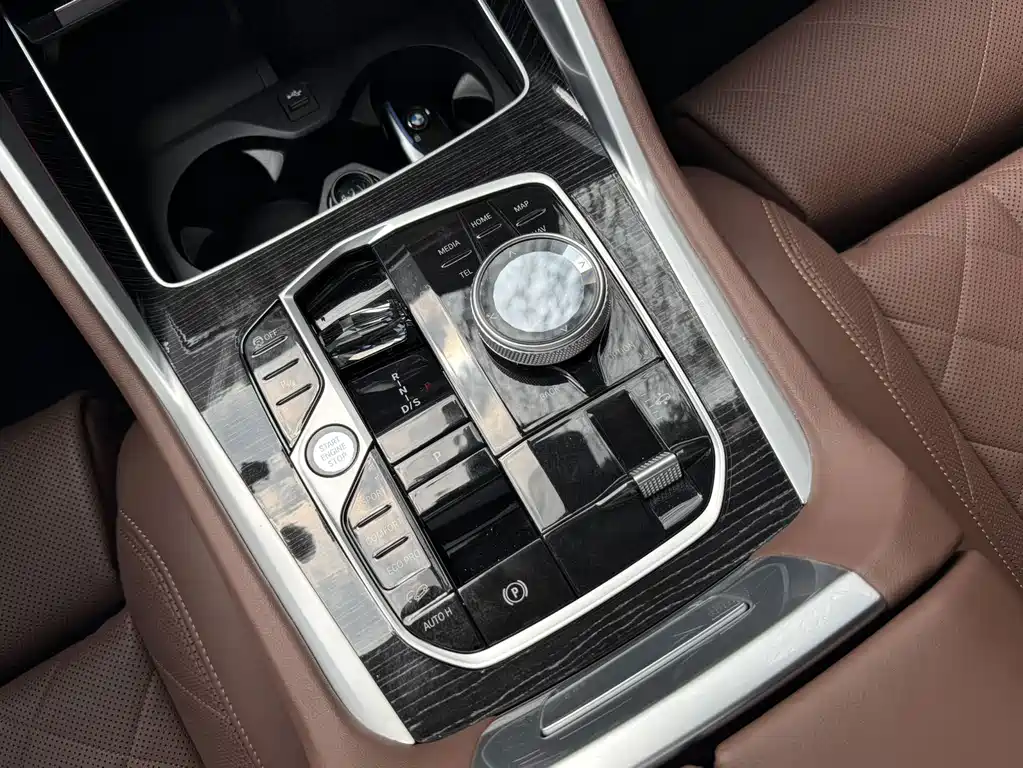 BMW X6 2025 — фото 14