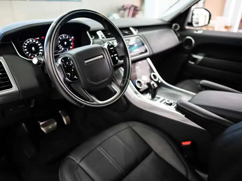 Land Rover Sport 2018 — фото 9