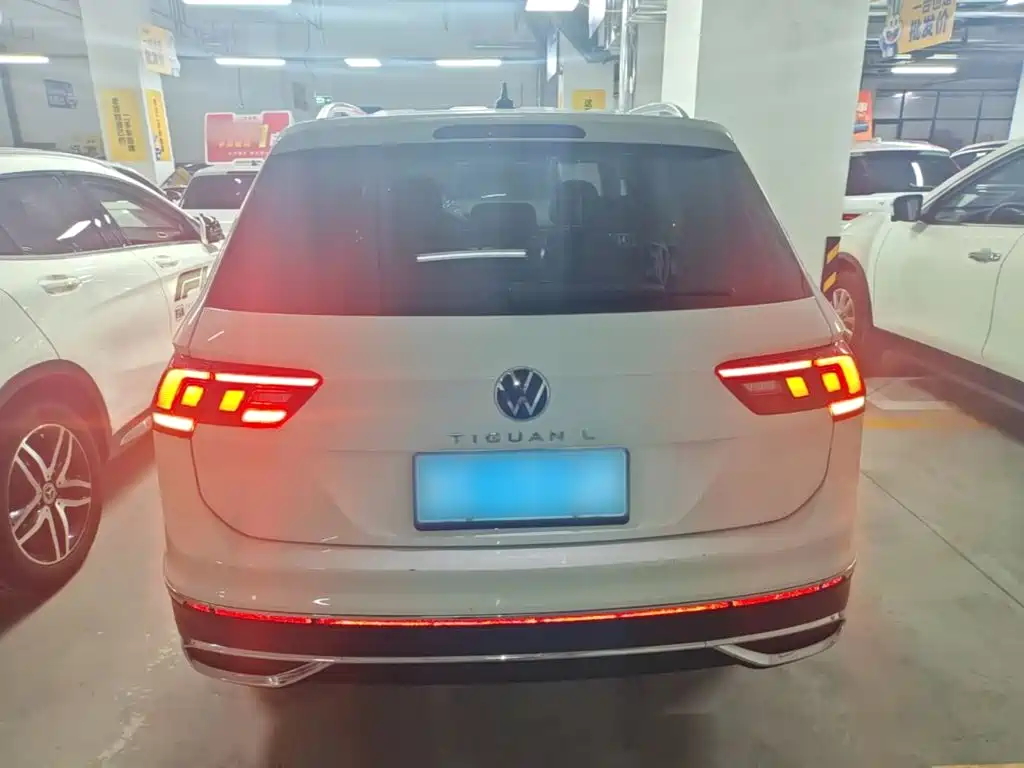 Volkswagen Tiguan L 2023