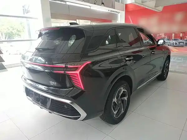 Hongqi HS3 2024