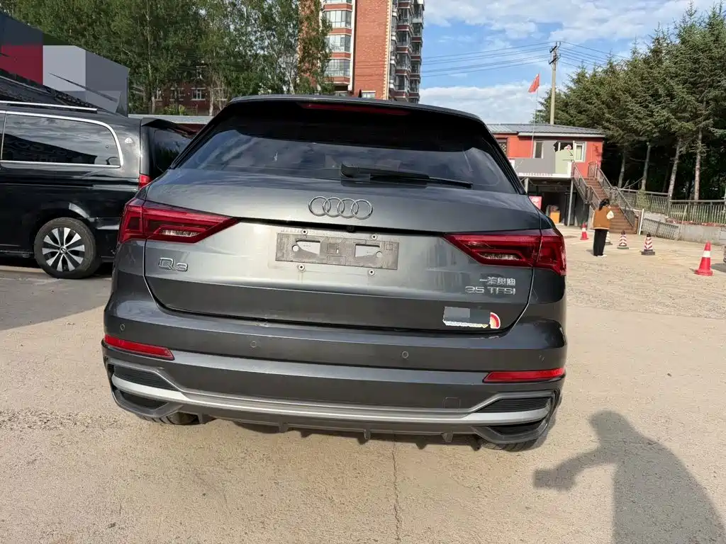 Audi Q3 2023