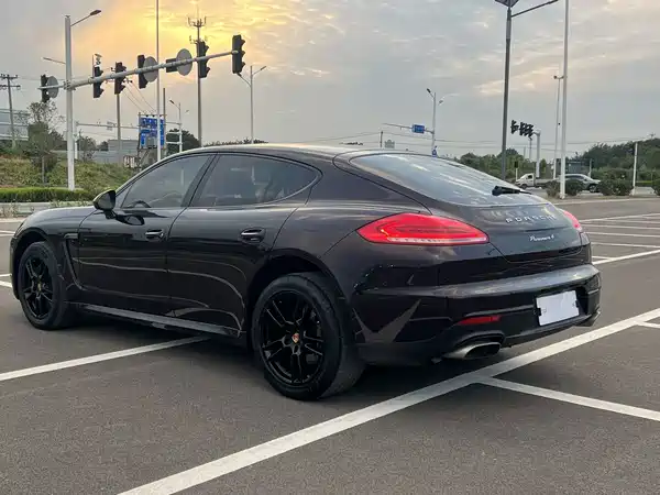 Porsche Panamera 2015