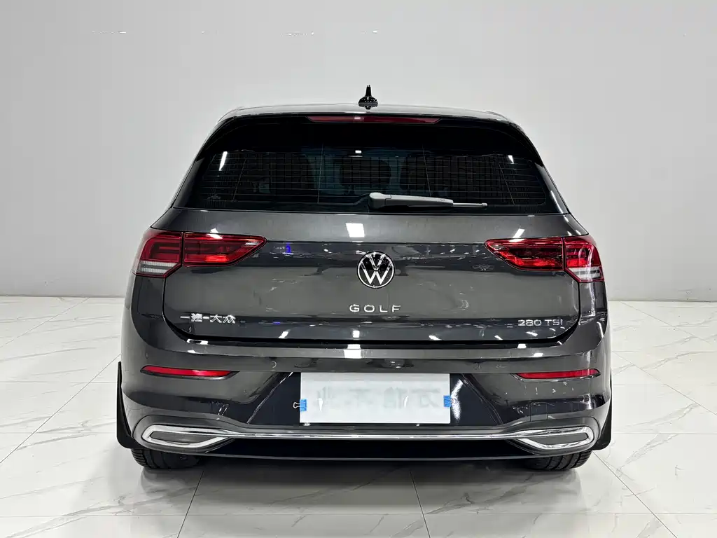 Volkswagen Golf 2022