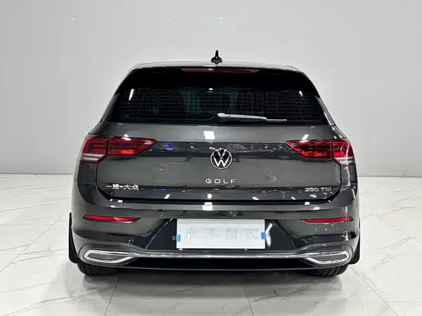 Volkswagen Golf 2022