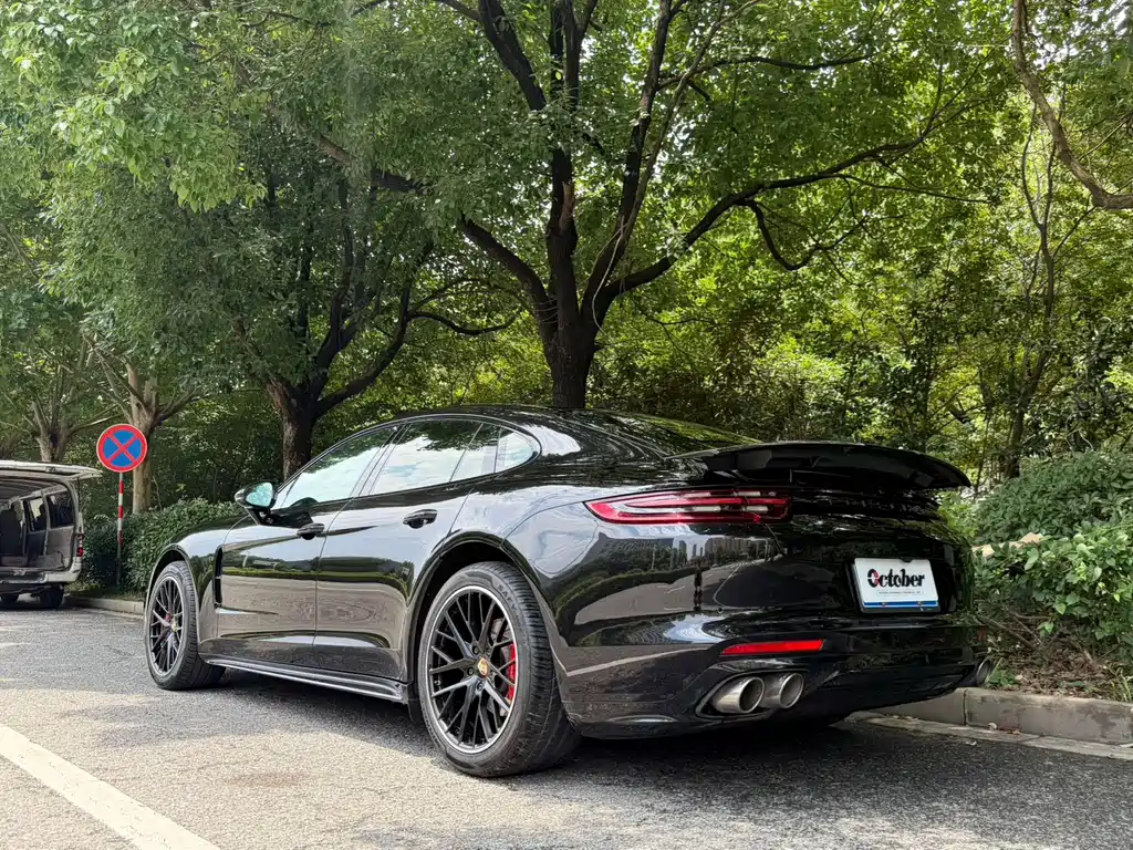 Porsche Panamera 2019 — фото 14