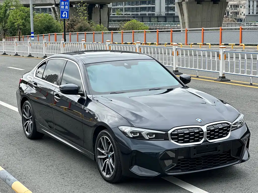 BMW 3 Series 2024