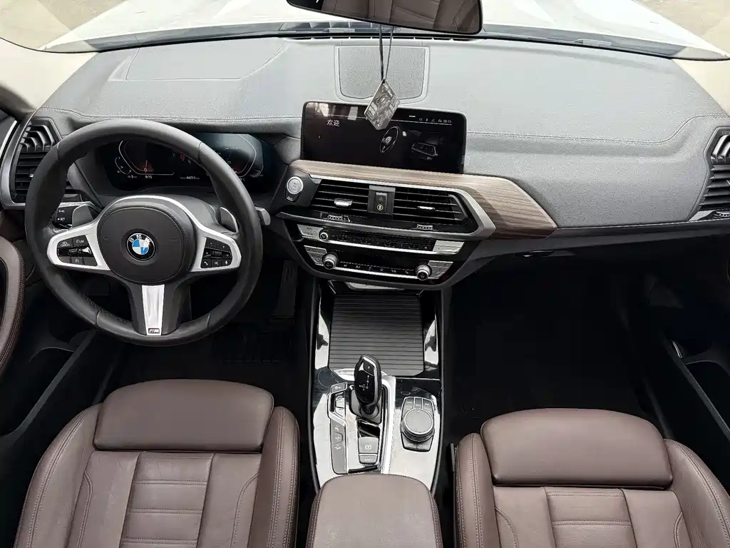 BMW X3 2021