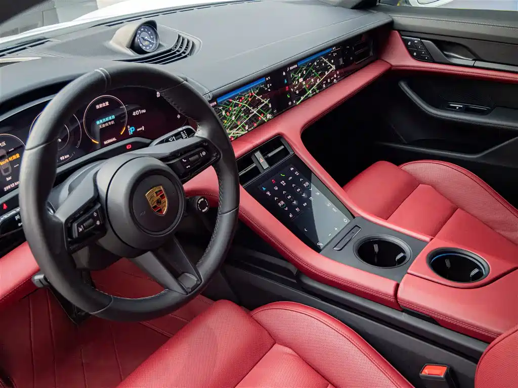 Porsche Taycan 2023 — фото 17
