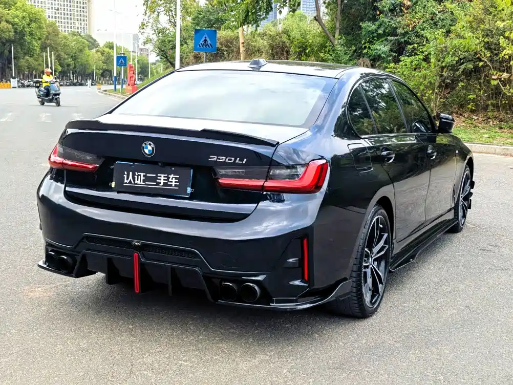 BMW 3 Series 2023