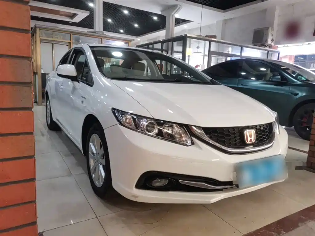 Honda Civic 2015 — фото 22