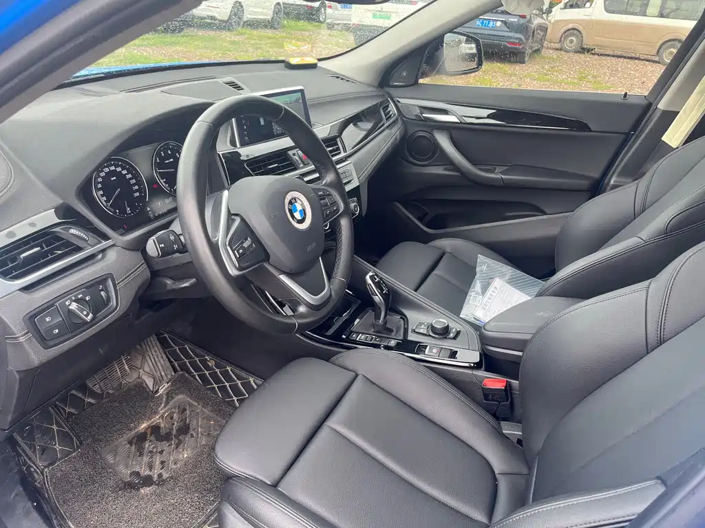 BMW X2 2019 — фото 18