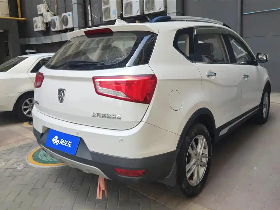 Baojun 560 2016