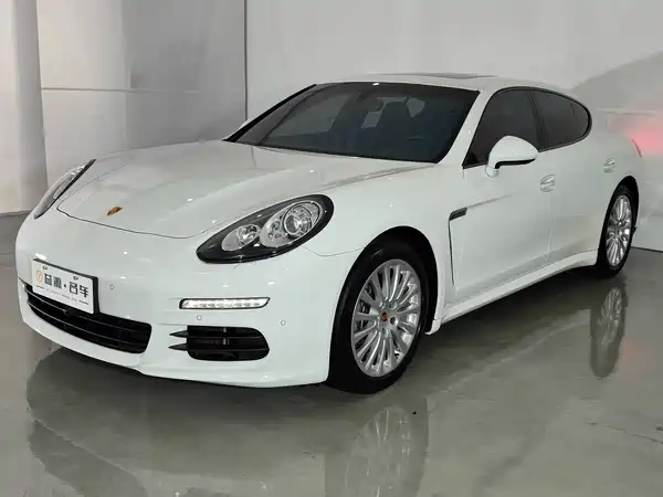 Porsche Panamera 2014
