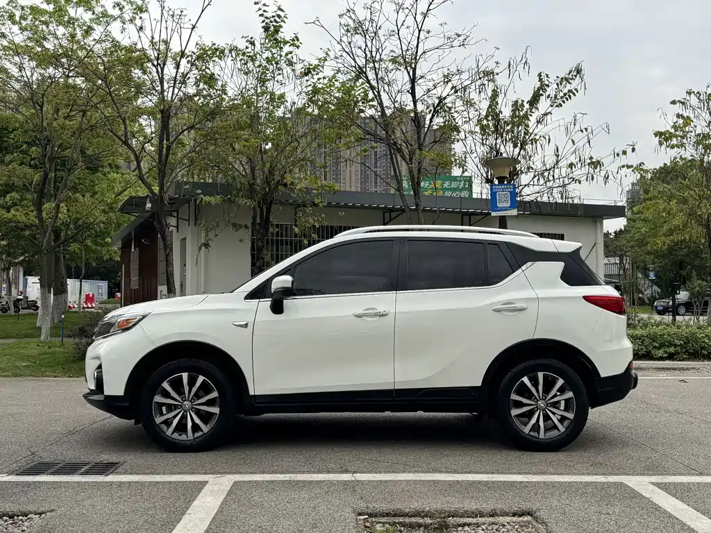 GAC Trumpchi GS3 2019 — фото 22