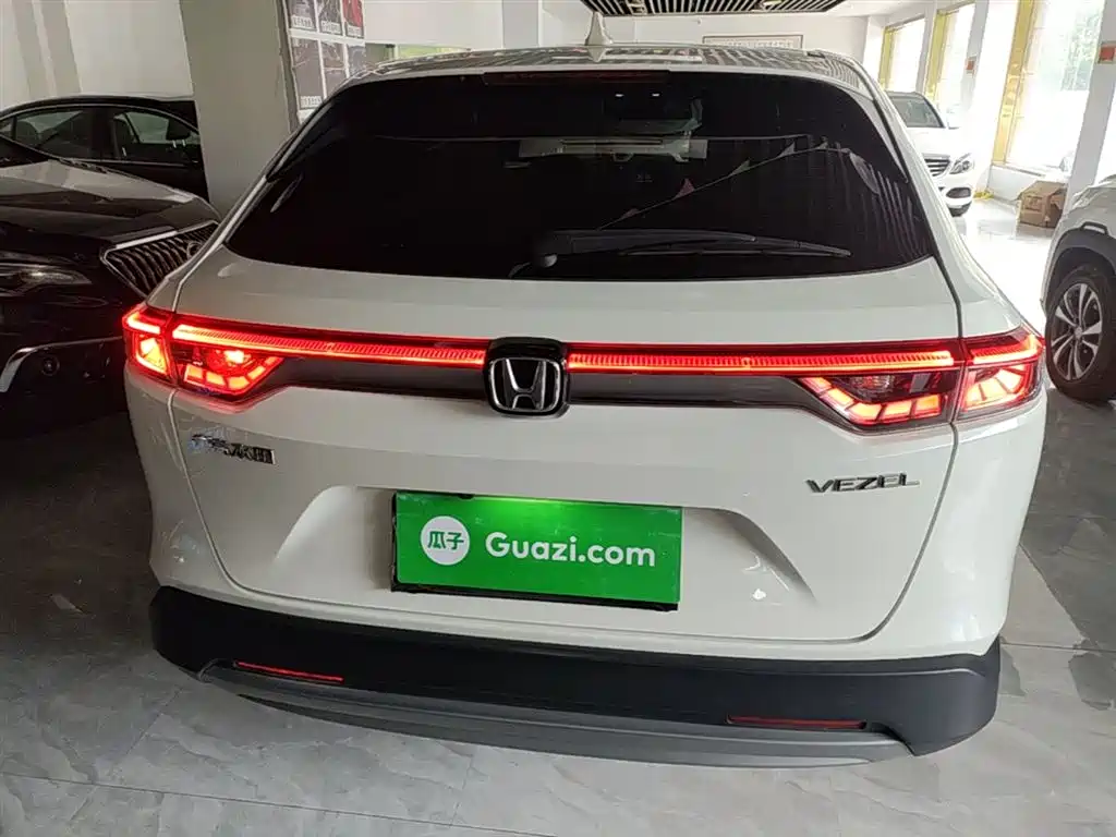 Honda Vezel 2023 — фото 4