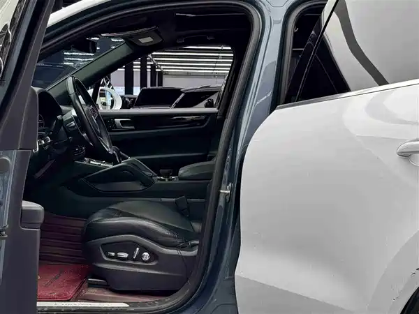 Porsche Cayenne New Energy 2019