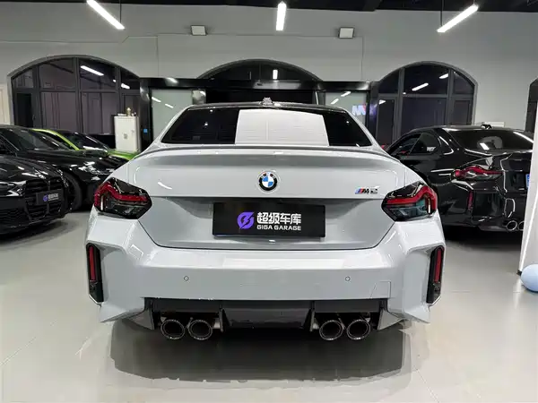 BMW M2 2025