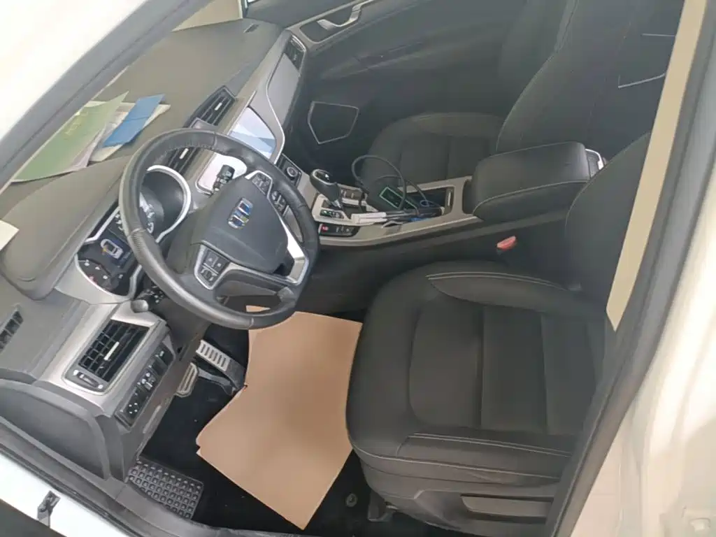 Geely Emgrand GS 2019 — фото 15