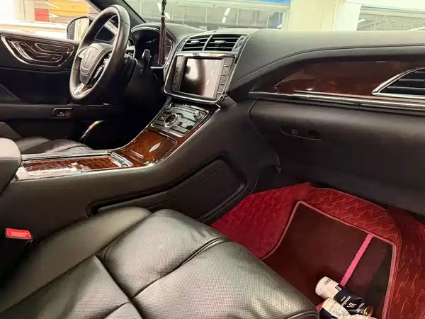 Lincoln Continental 2017