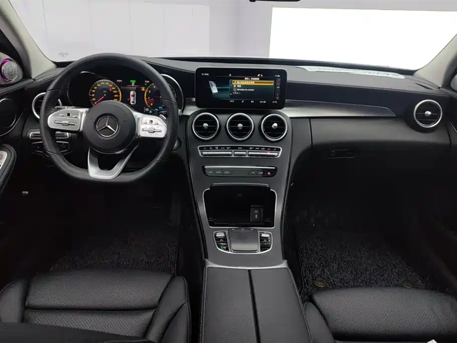 Mercedes-Benz C-Class 2021 — фото 12