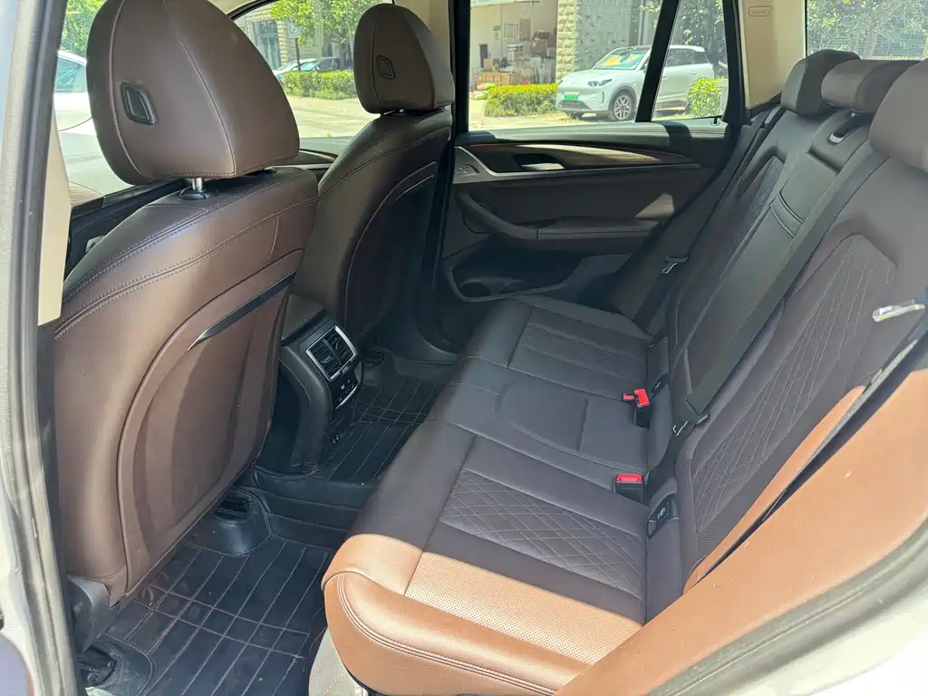 BMW X3 2022 — фото 10