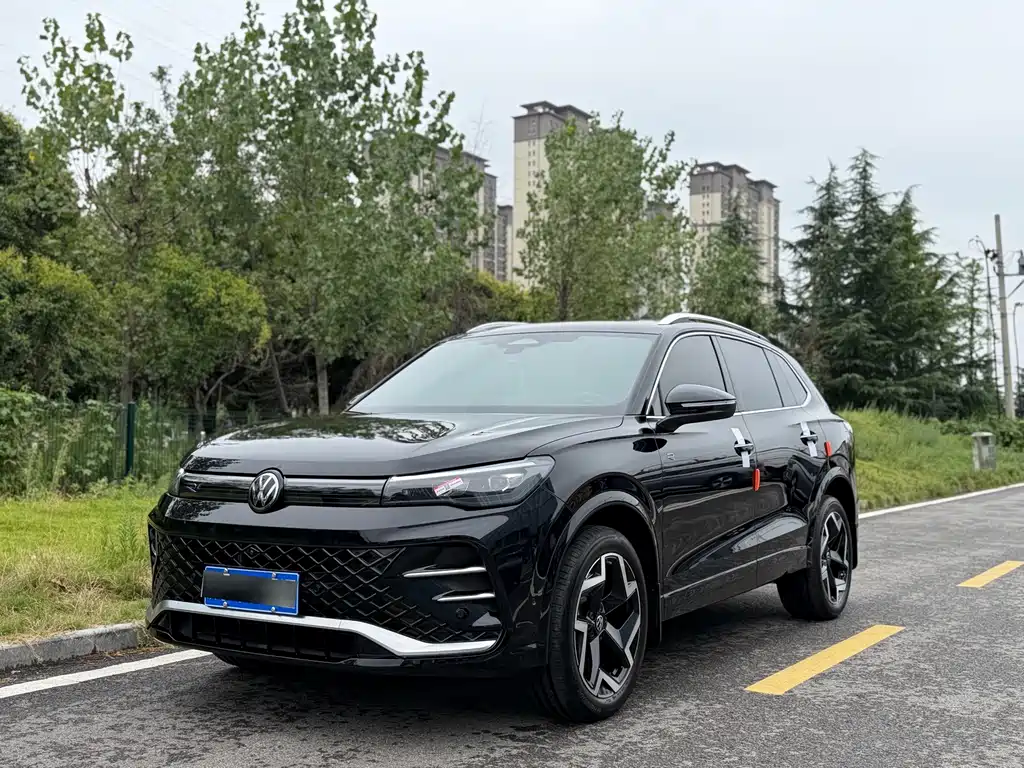 Volkswagen Tiguan L 2025