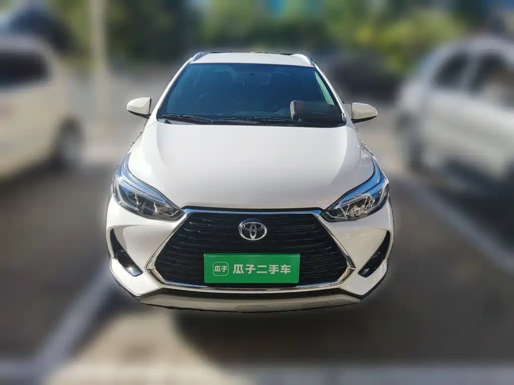 Toyota Yaris L 2021 — фото 24