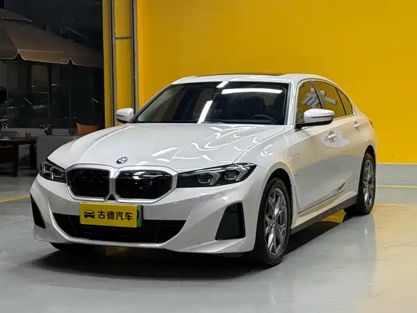 BMW i3 2024
