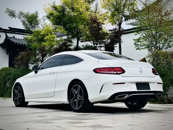 Mercedes-Benz C-Class 2021