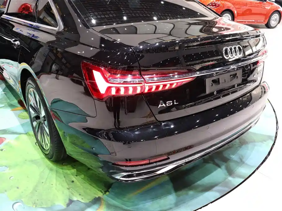 Audi A6L 2023 — фото 24