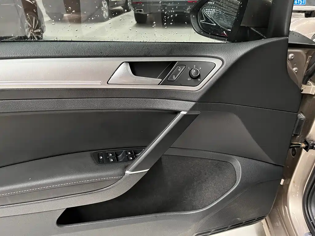 Volkswagen Golf 2019