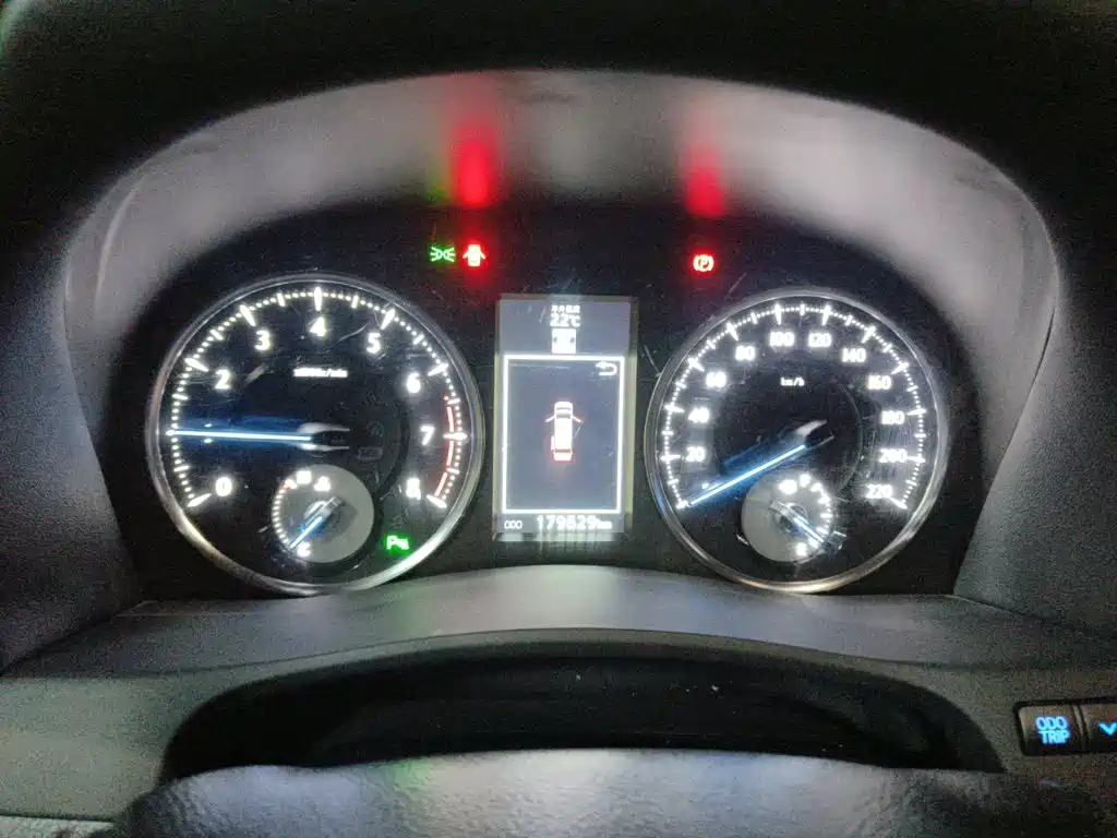 Toyota Alphard 2016