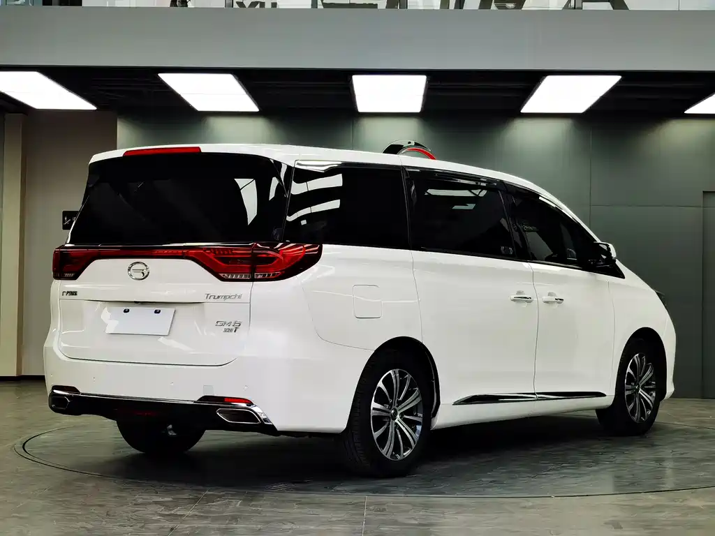 GAC Motor Trumpchi M8 2019 — фото 3