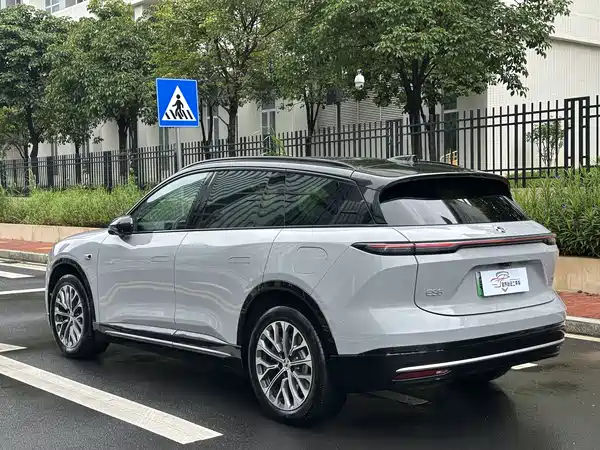 NIO ES6 2024
