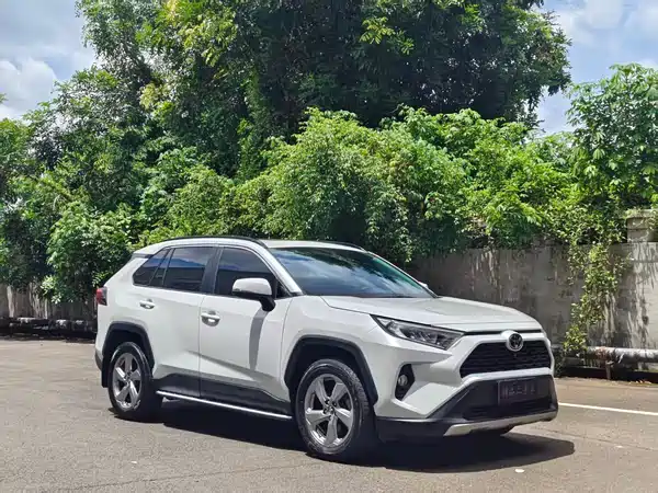 Toyota RAV4 2022