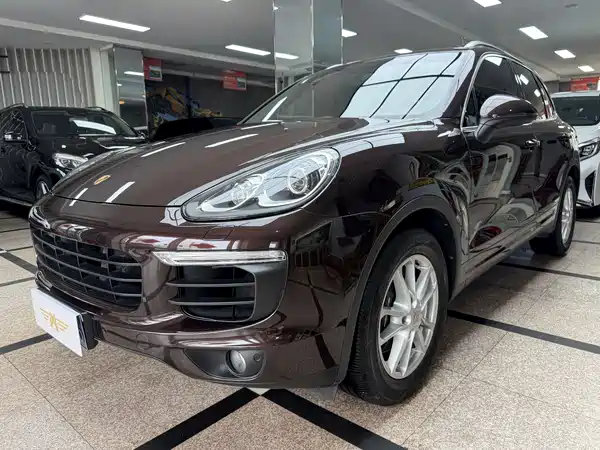 Porsche Cayenne 2016