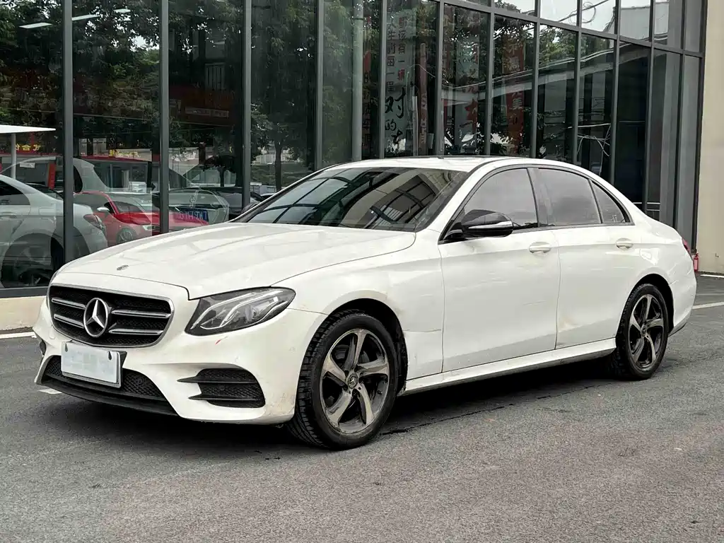 Mercedes-Benz E-Class 2018 — фото 1