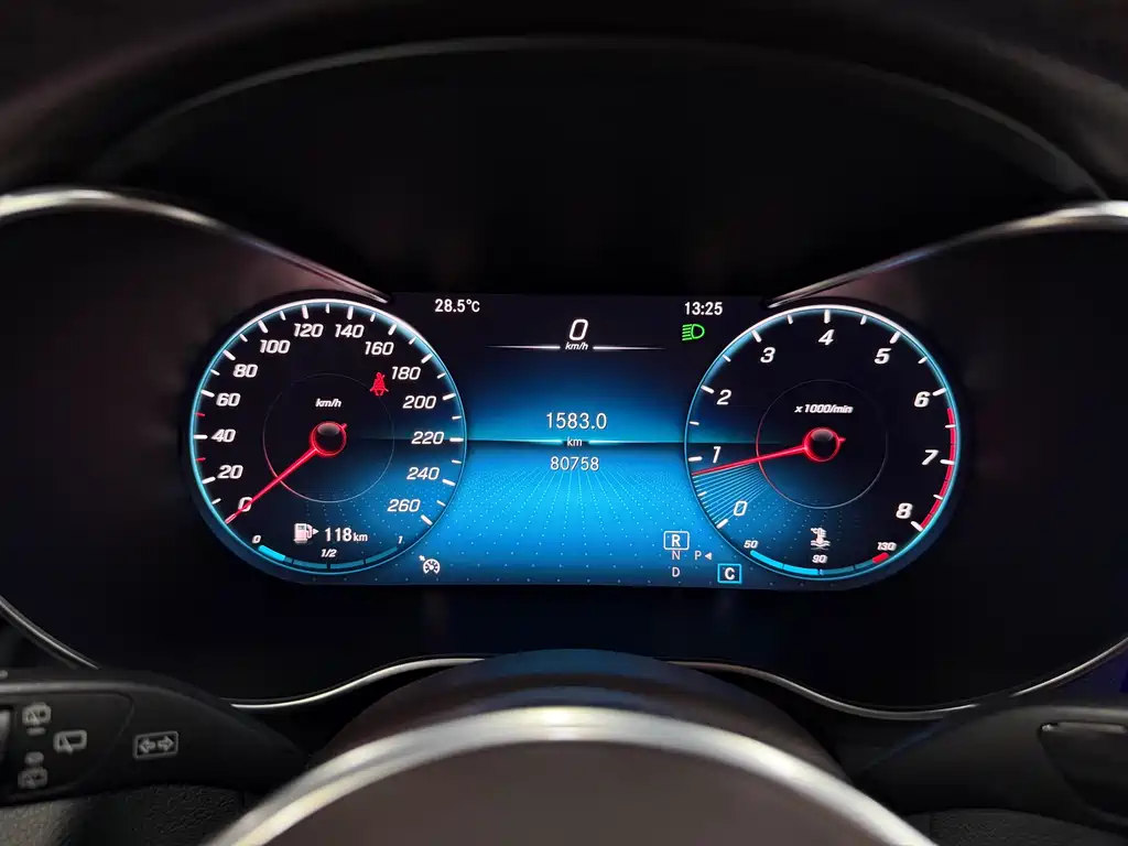 Mercedes-Benz GLC 2020 — фото 14