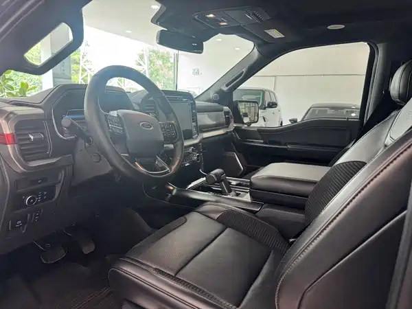 Ford F-150 Raptor 2023