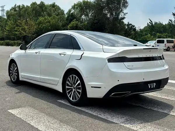 Lincoln MKZ 2017