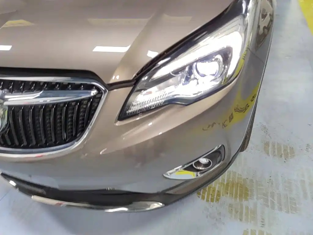 Buick Envision Plus 2018 — фото 24