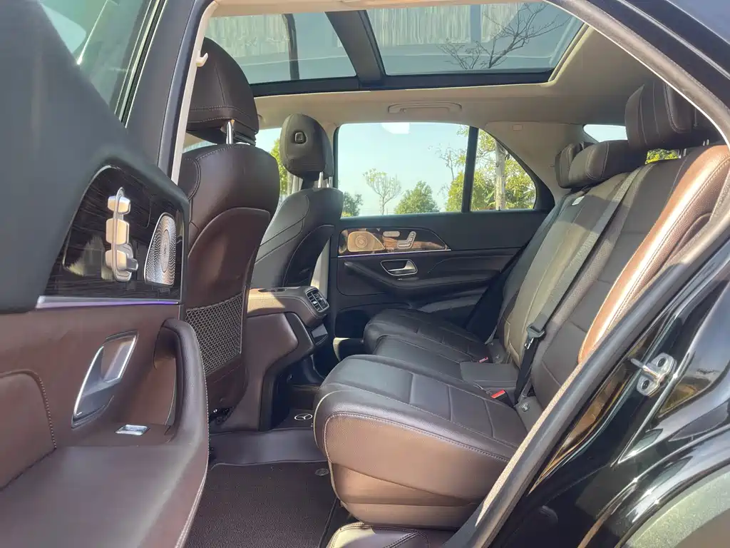Mercedes-Benz GLE 2021