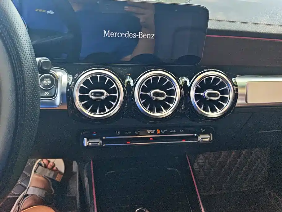 Mercedes-Benz GLB 2020 — фото 12