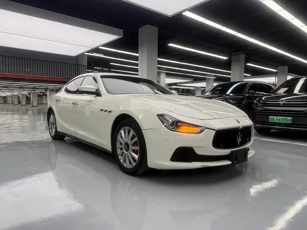 Maserati Ghibli 2018 — фото 3
