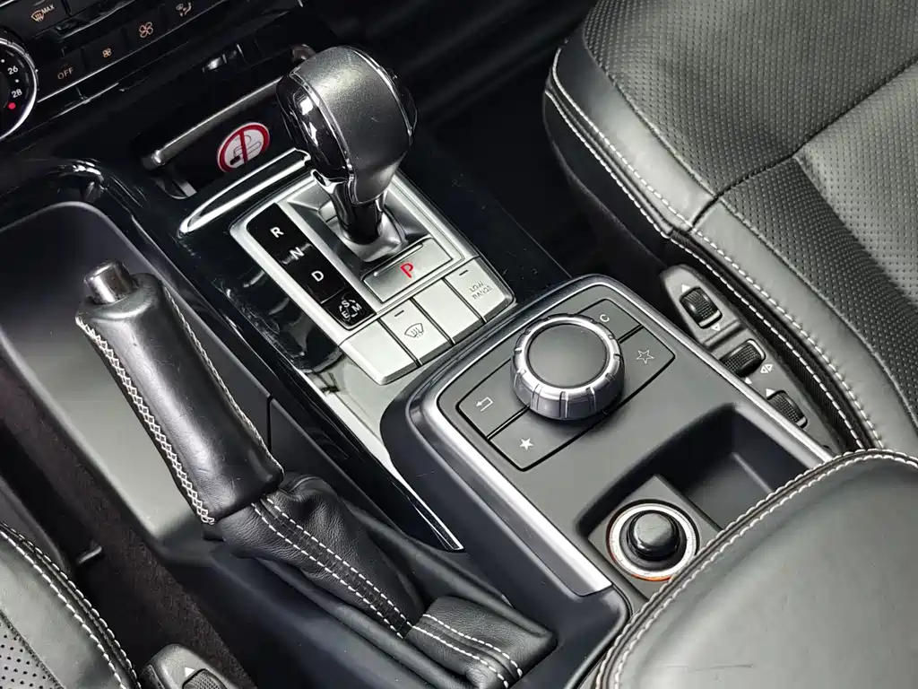 Mercedes-Benz G-Class 2016 — фото 13