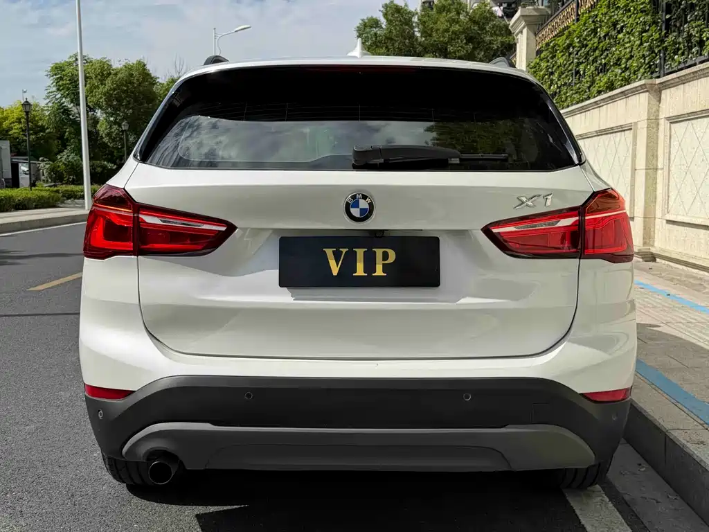 BMW X1 2016 — фото 4