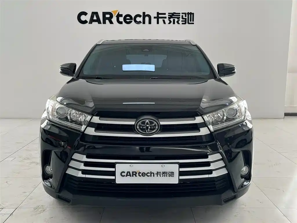 Toyota Highlander 2018 — фото 2