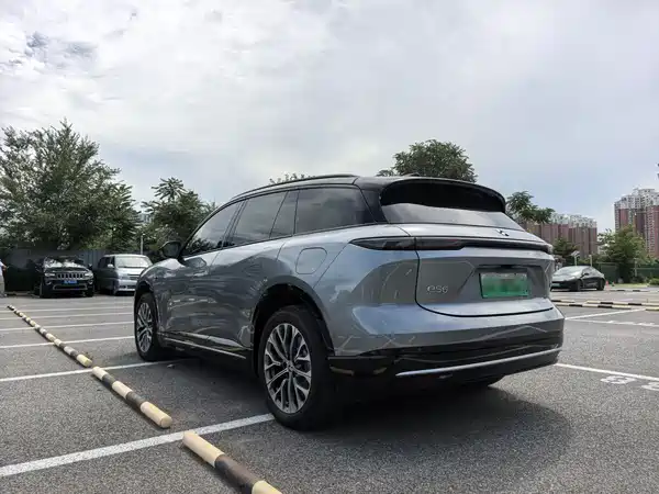 NIO ES6 2025