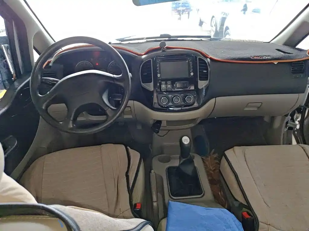 Dongfeng Lingzhi 2016